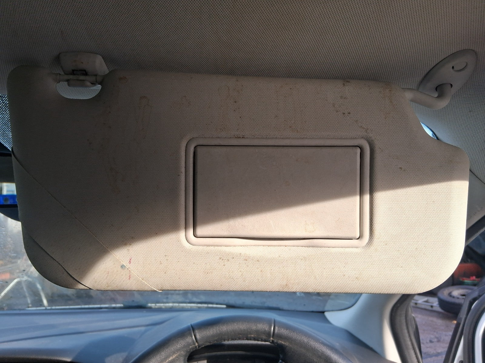 2013 FORD FOCUS MK3 HATCHBACK OSF DRIVER SIDE FRONT RIGHT SUN VISOR SHADE