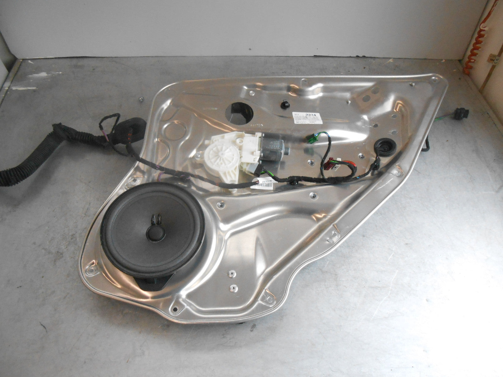 MERCEDES E CLASS W212 OSR DRIVER SIDE REAR WINDOW REGULATOR MECH