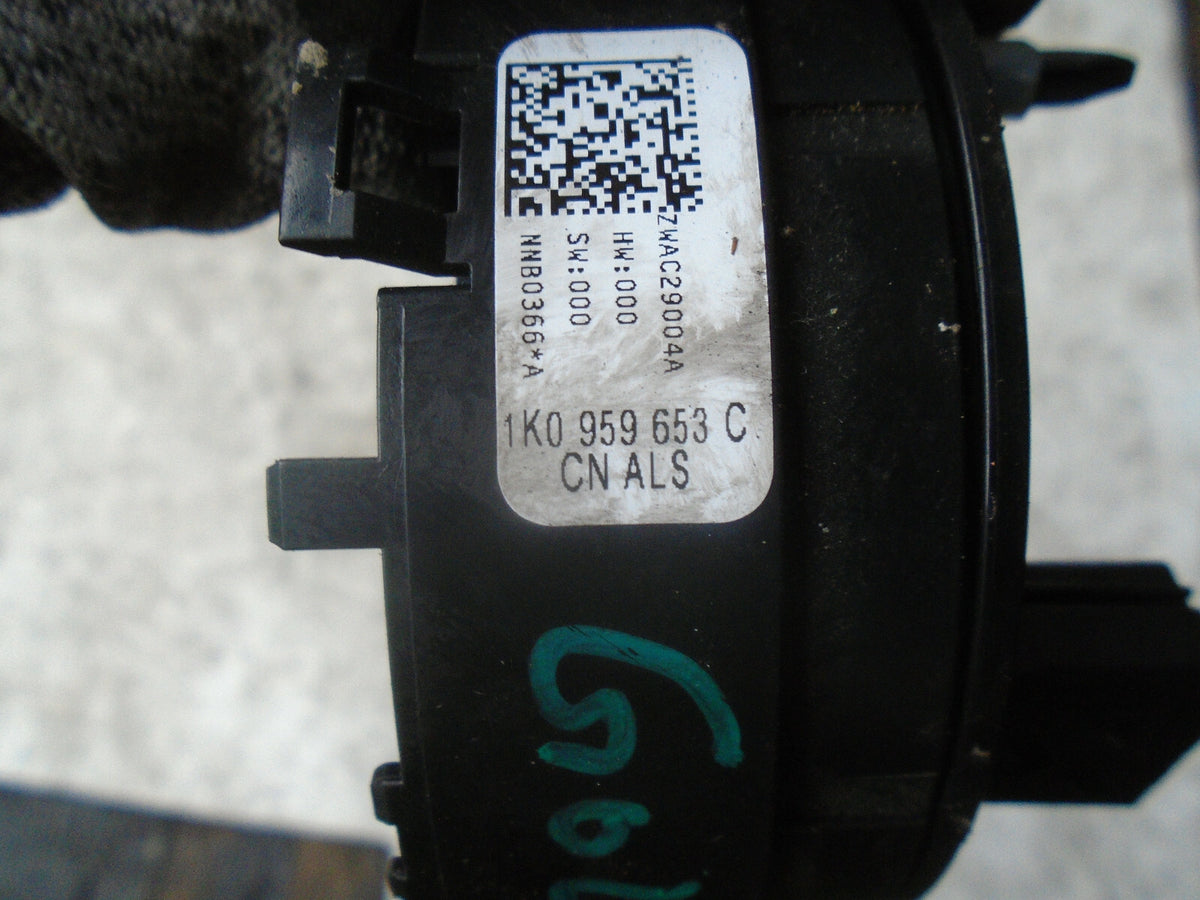 VOLKSWAGEN GOLF 2005 MK5 STEERING SQUIB 1K0959653
