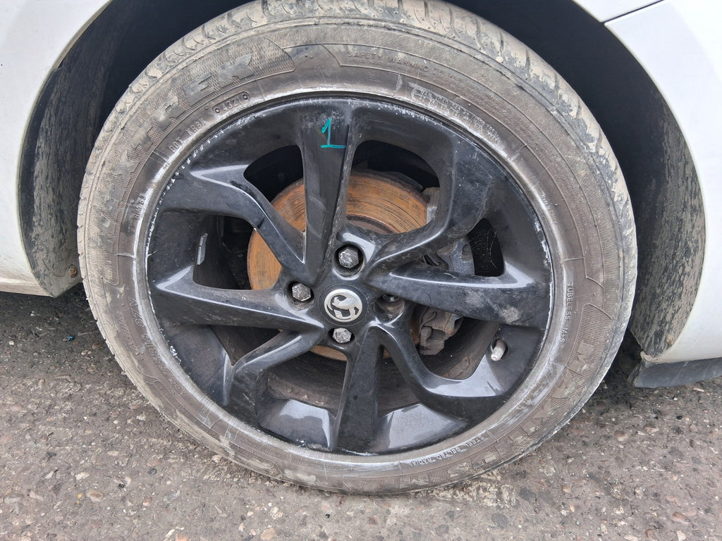 2019 VAUXHALL CORSA E 16 INCH ALLOY WHEEL WITH TYRE 195/55R16 REF 1