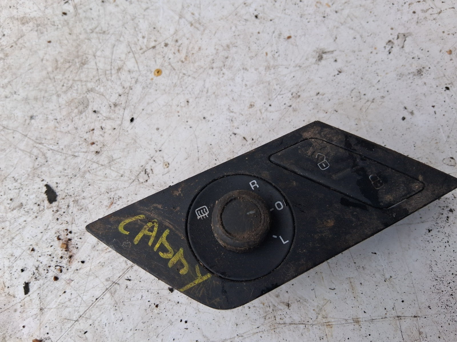 2012 VW VOLKSWAGEN CADDY 2K WING MIRROR CONTROL SWITCH PANEL 01530248