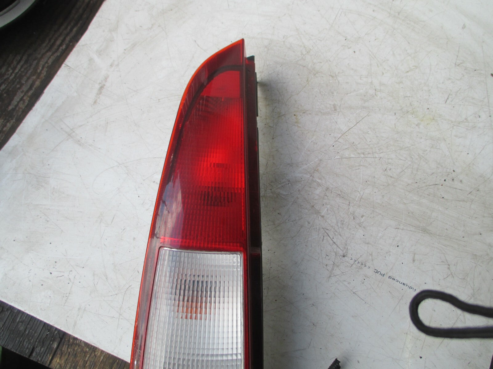 CITY ROVER CITYROVER 2004 NSR PASSENGER SIDE REAR BRAKE TAIL LIGHT CLUSTER
