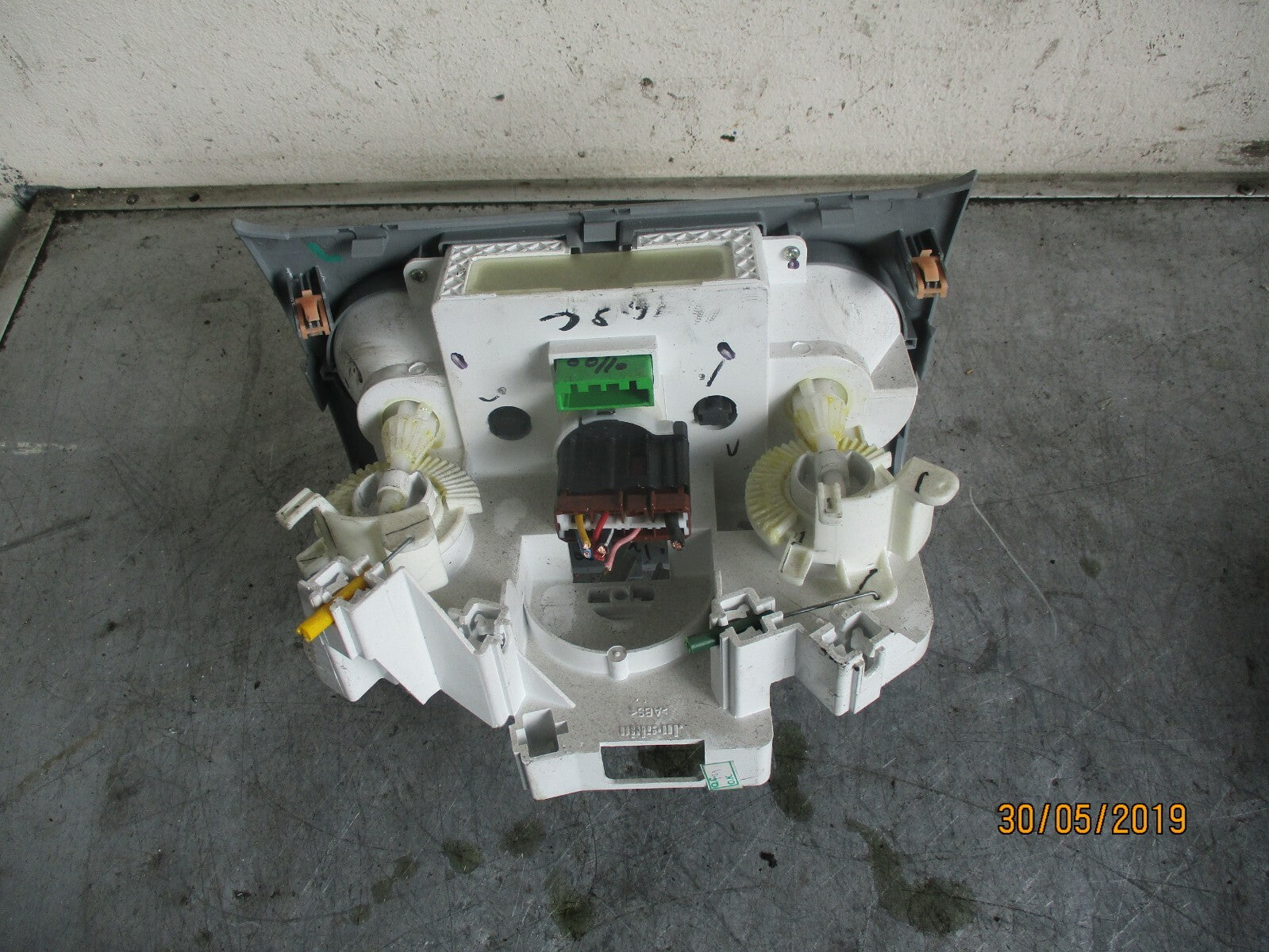 NISSAN PIXO HEATER AC AIR CON CLIMATE CONTROL PANEL