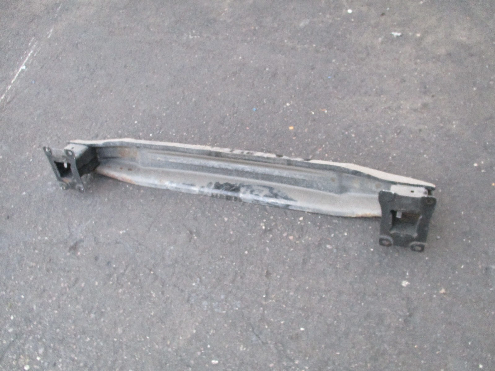 2013 VW VOLKSWAGEN GOLF MK7 REAR BUMPER REINFORCEMENT CRASH BAR