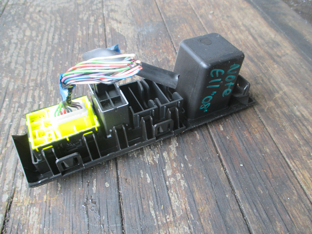 NISSAN NOTE E11 2007 ELECTRIC WING MIRROR SWITCH