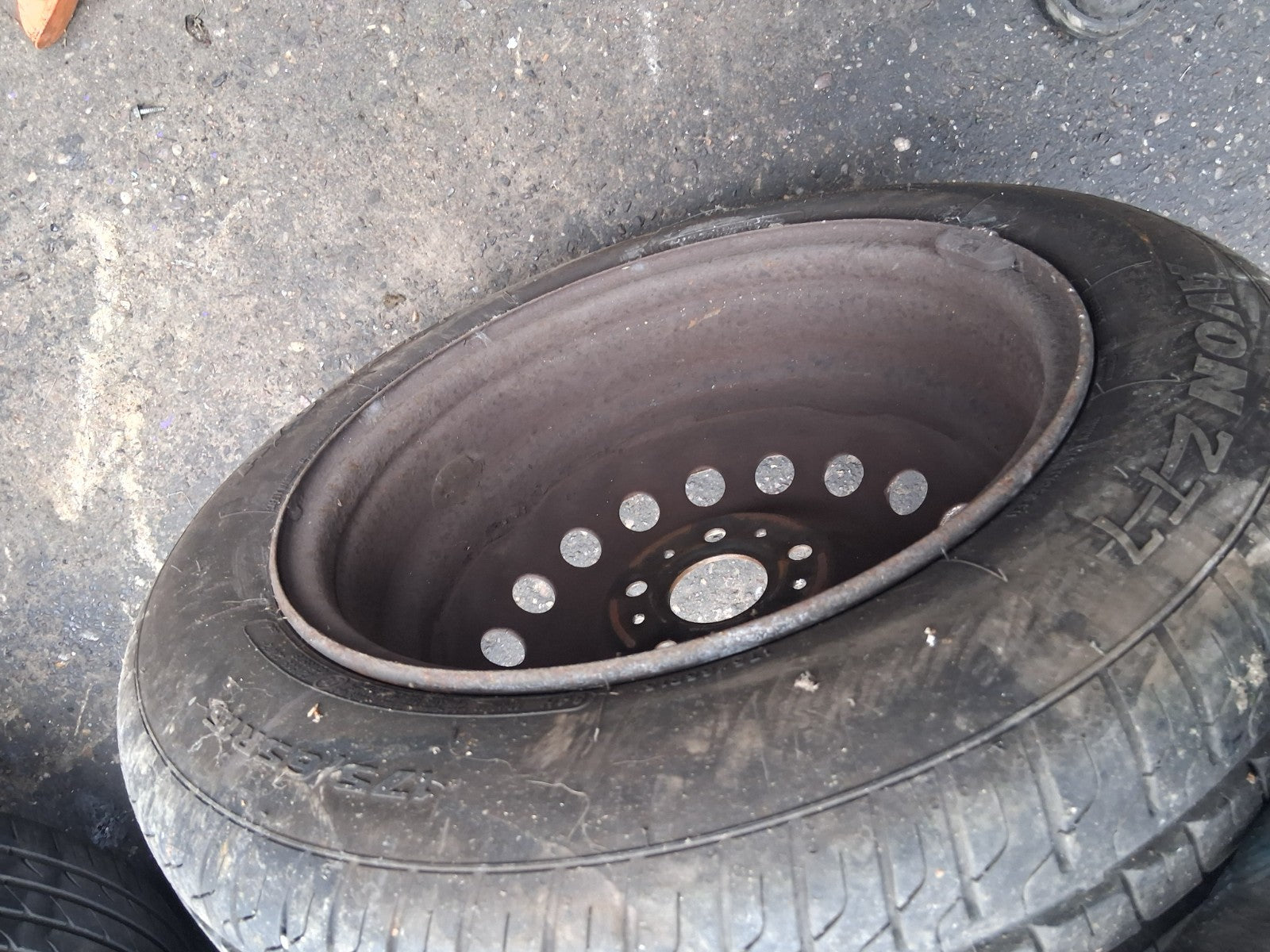 2016 RENAULT KANGOO MK2 15 INCH STEEL WHEEL WITH TYRE 195/65R15