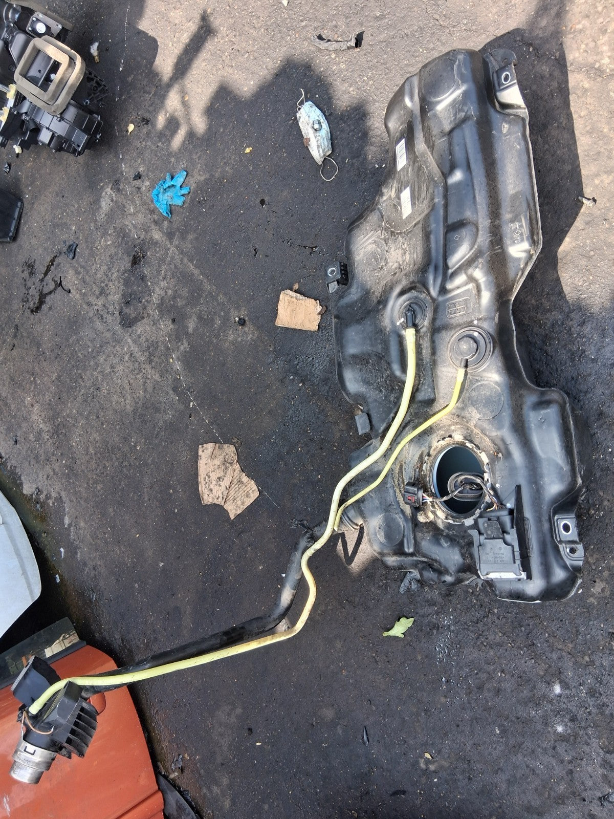 2019 VW VOLKSWAGEN POLO MK6 1.0 PETROL FUEL TANK 2Q0201085