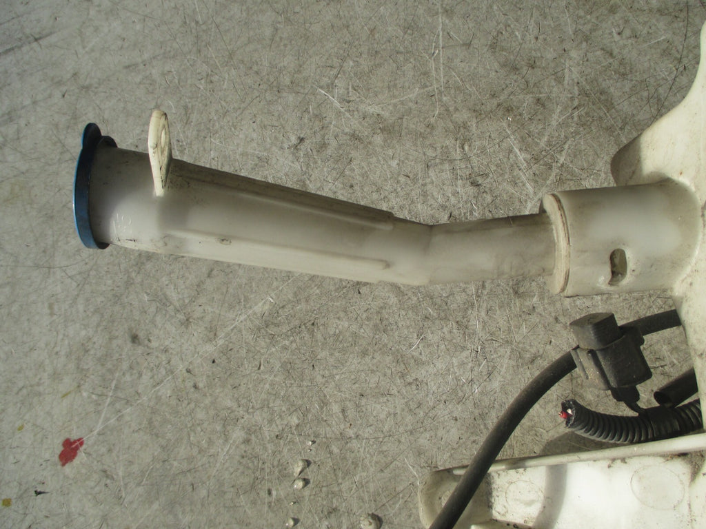 TOYOTA AVENSIS 2010 T270 WATER TANK BOTTLE 8531005121