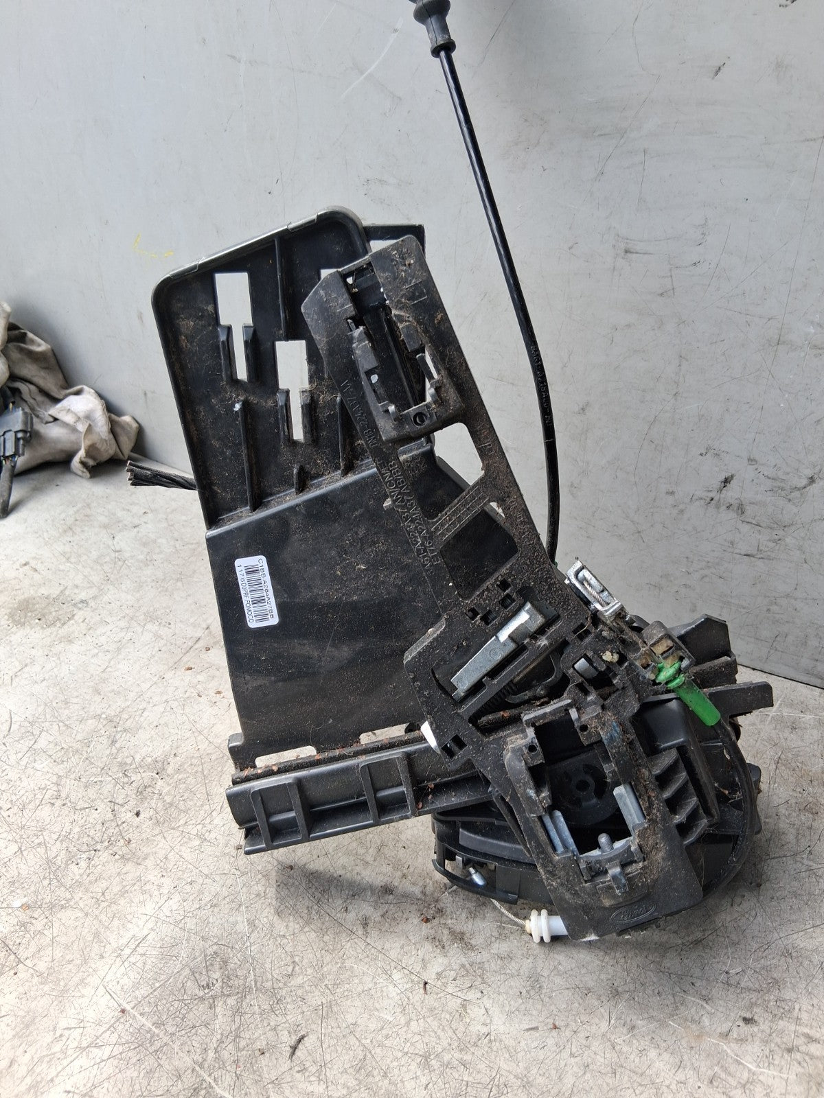 FORD FIESTA MK7 NSR PASSENGER SIDE REAR LEFT DOOR LOCK MECHANISM