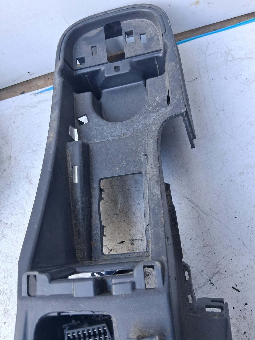 2020 RENAULT KANGOO MK2 CENTER CONSOLE SURROUND TRIM PANEL 8200457030