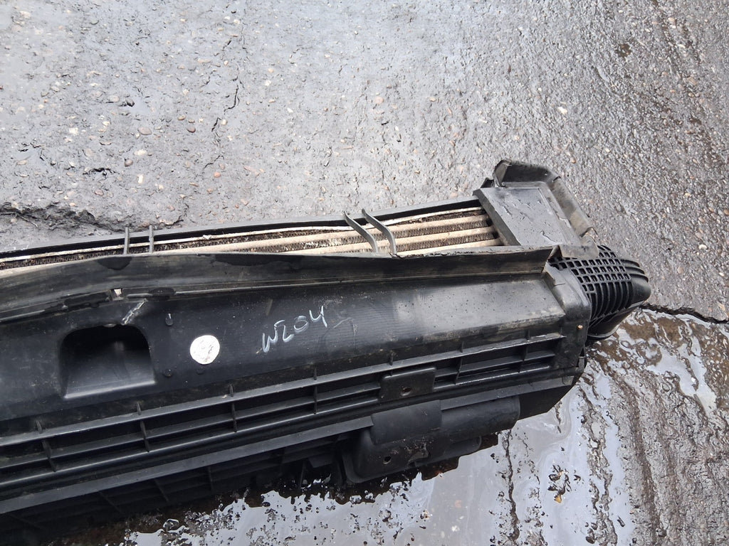 2009 MERCEDES BENZ C CLASS W204 INTER COOLER A2045000200