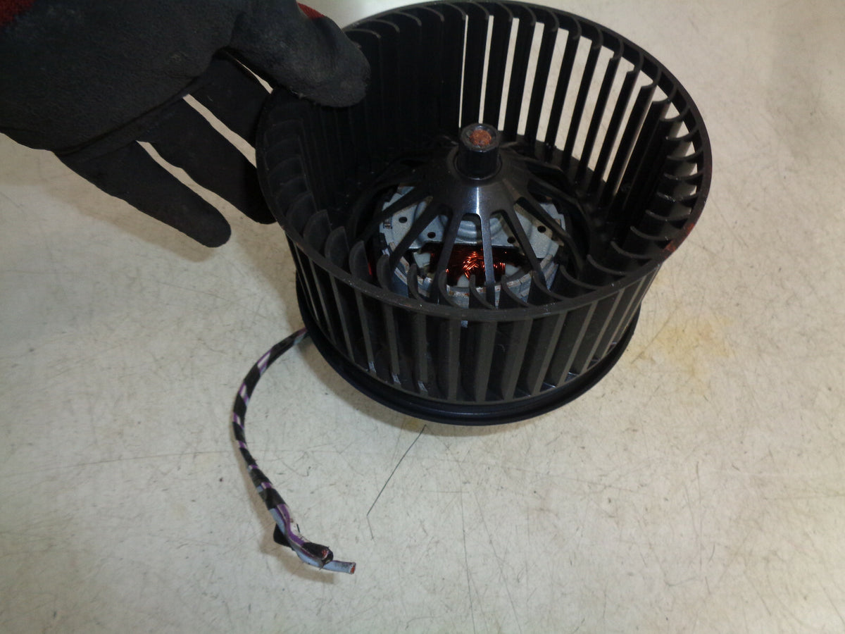 FORD FOCUS 2011-2015 MK3 HEATER BLOWER MOTOR FAN AV6N18456DA