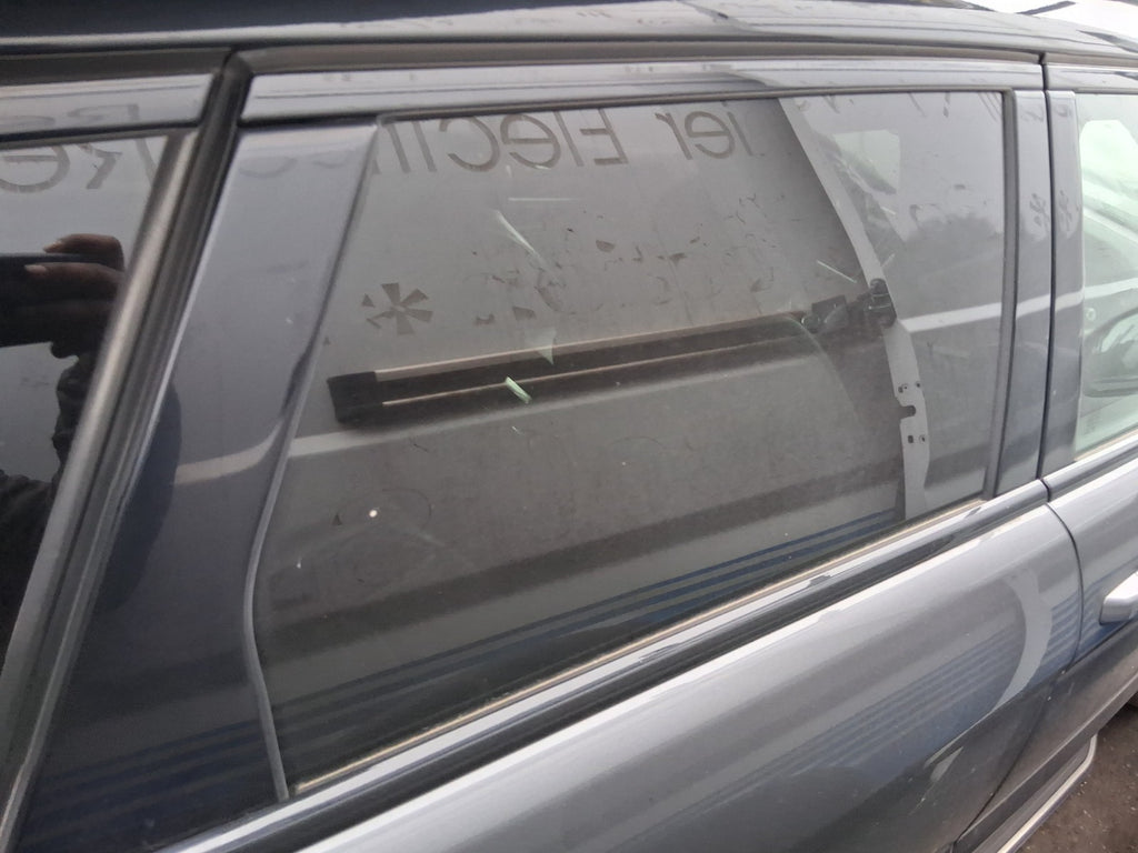 2016 RANGE ROVER EVOQUE L538 OSR DRIVER SIDE REAR DOOR TINTED WINDOW GLASS