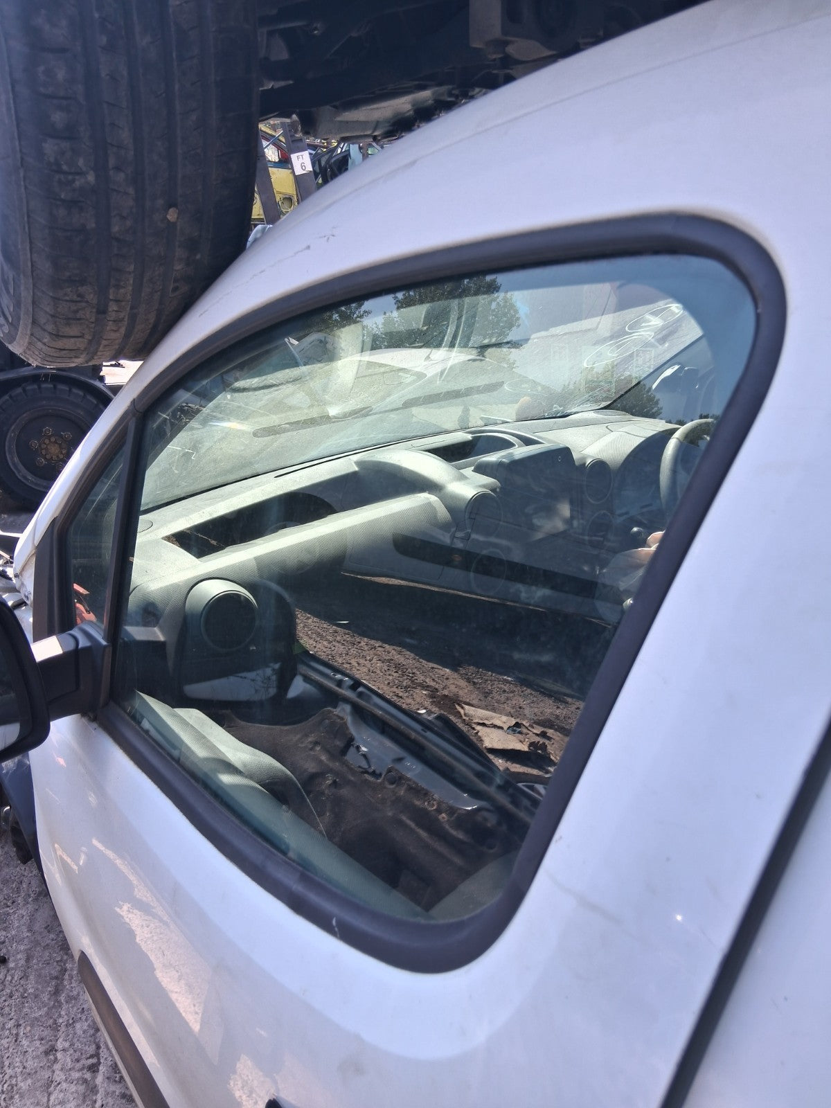 2015 PEUGEOT PARTNER MK2 NSF PASSENGER SIDE FRONT LEFT WINDOW GLASS