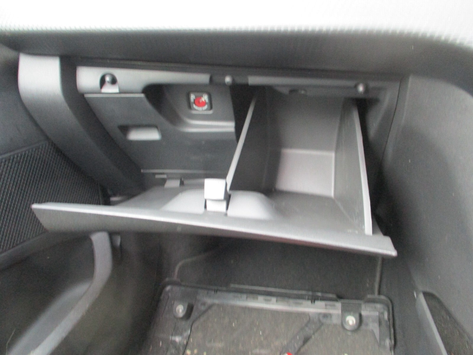 PEUGEOT 2008 2018 MK1 NS PASSENGER SIDE STORAGE COMPARTMENT GLOVEBOX
