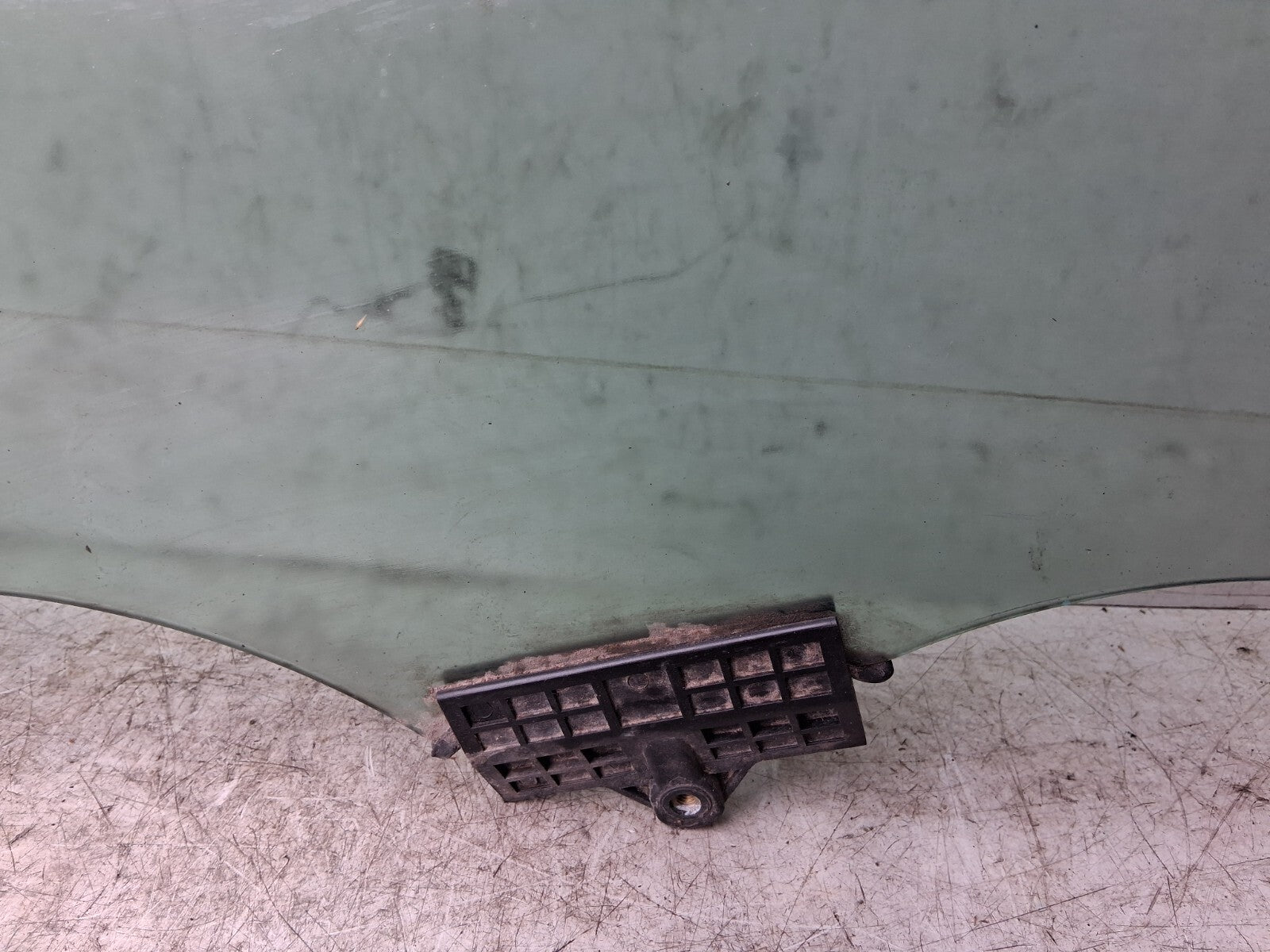 2012 HYUNDAI I40 OSF DRIVER SIDE FRONT RIGHT WINDOW GLASS 43R000384
