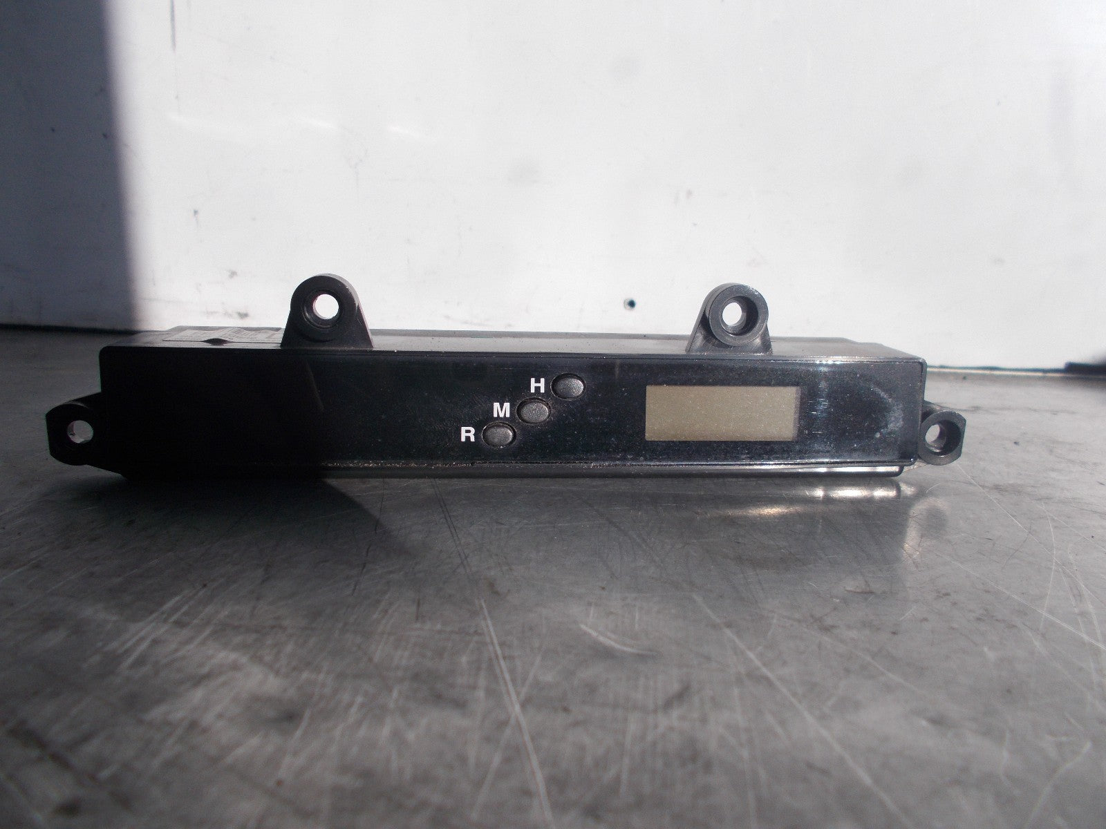 KIA RIO MK2 2008 DIGITAL CLOCK DISPLAY SCREEN 945201G950