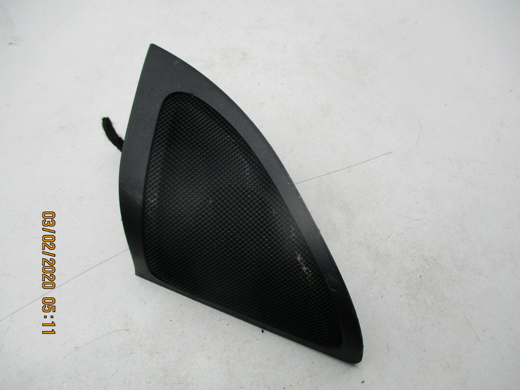 MERCEDES GLA X156 2014 OSF DRIVER SIDE FRONT DOOR TWEETER SPEAKER A1567200211