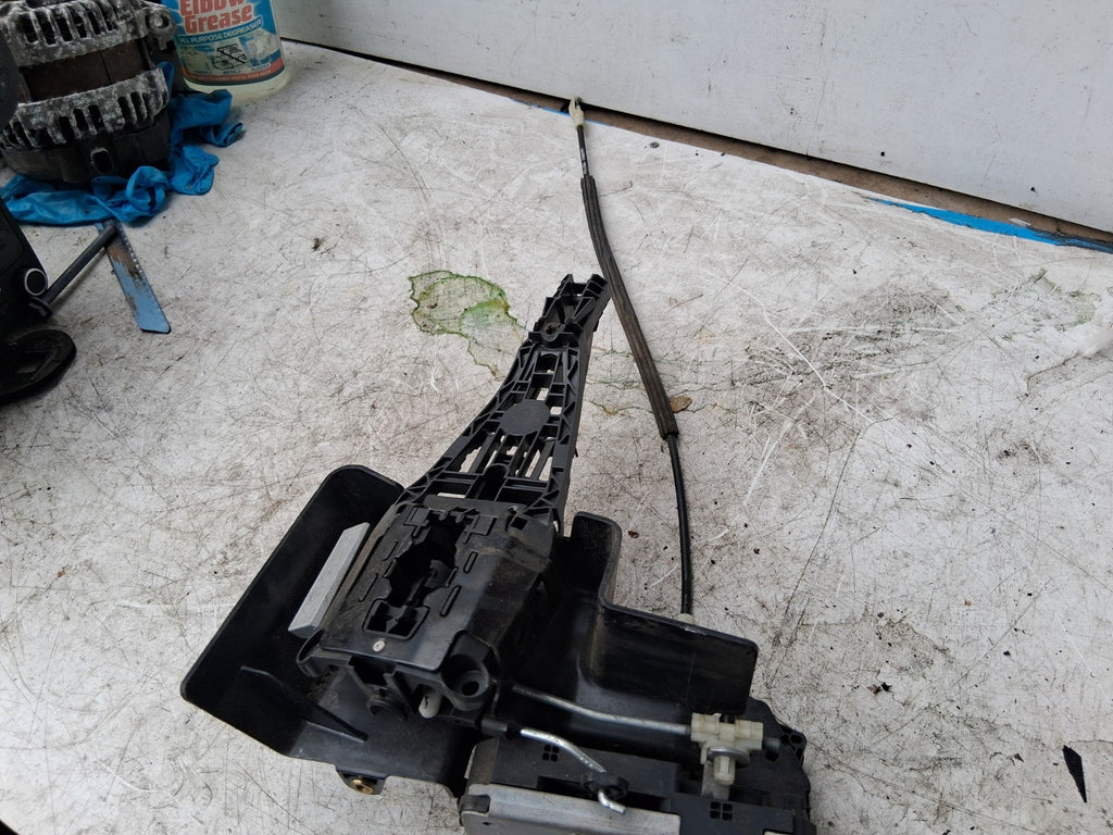 2016 VAUXHALL CORSA E OSF DRIVER SIDE FRONT DOOR LOCK MECHANISM 13431836