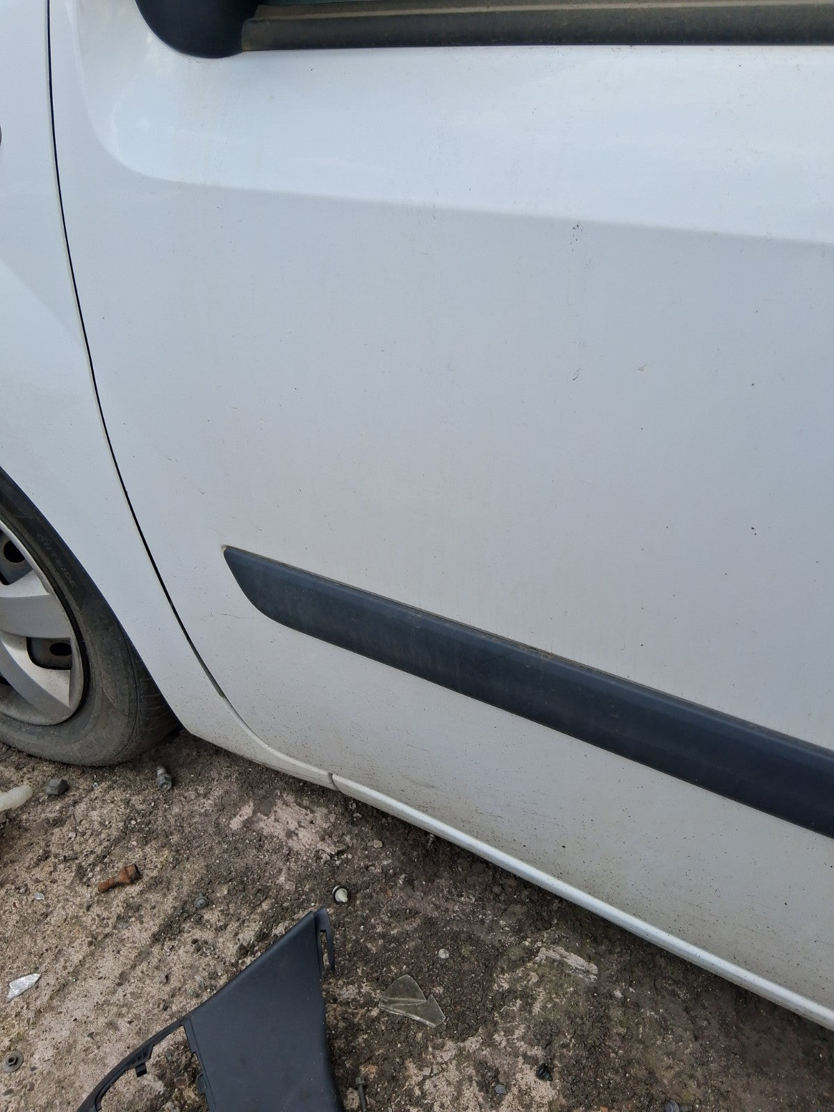 2020 RENAULT KANGOO MK2 NSF PASSENGER SIDE FRONT LEFT BARE DOOR WHITE