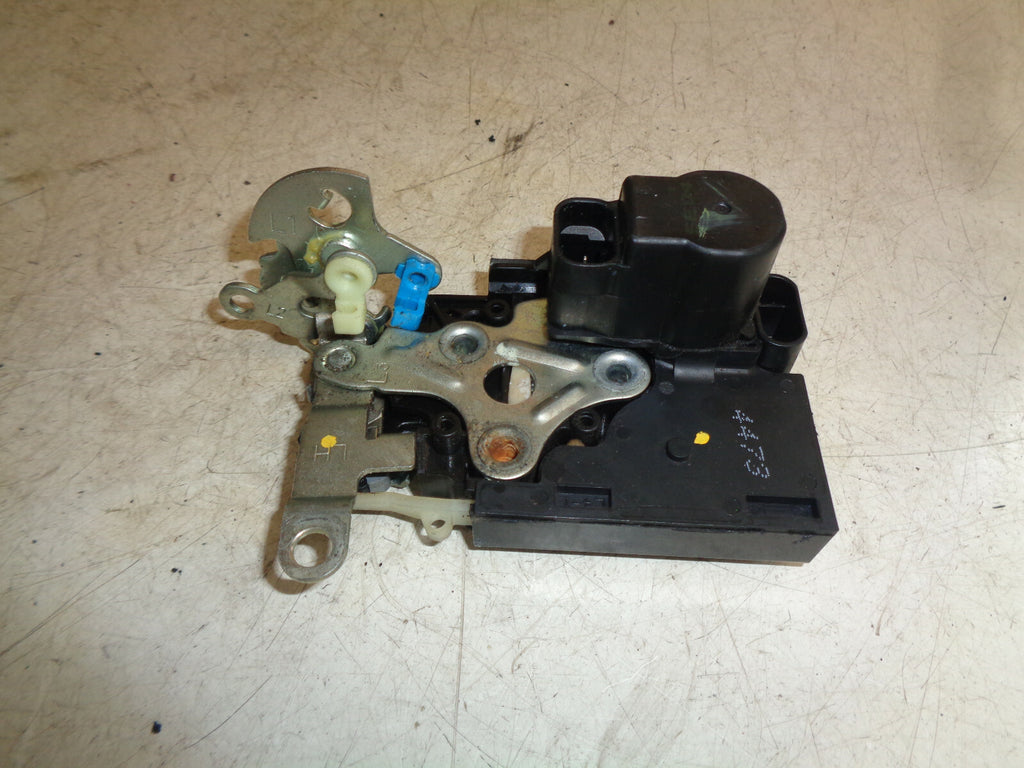 VAUXHALL VIVA 2017 1.0 PETROL NSF PASSENGER SIDE FRONT DOOR LOCK MECHANISM