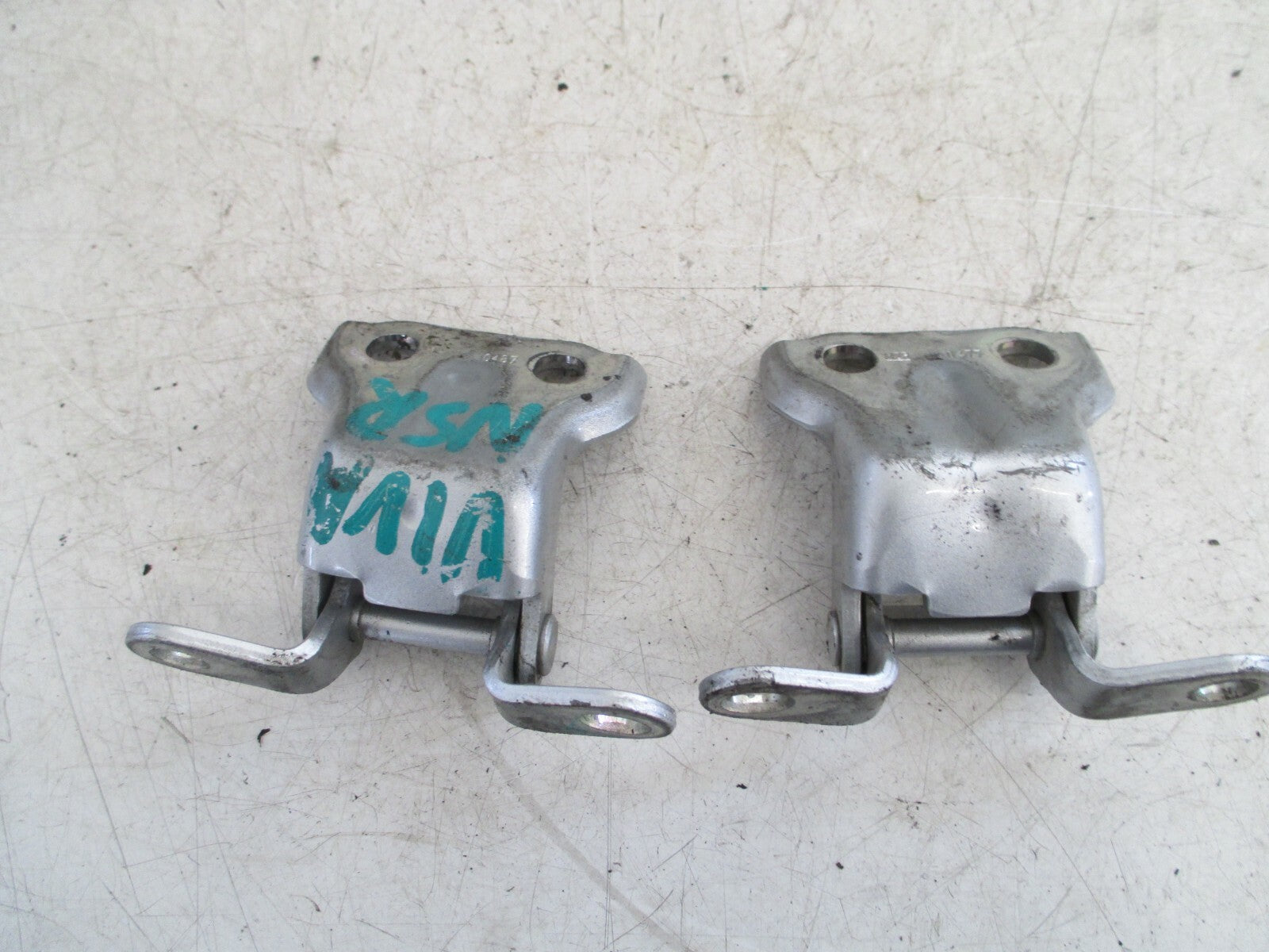 VAUXHALL VIVA 2015-2018 NSR REAR PASSENGER SIDE DOOR HINGES
