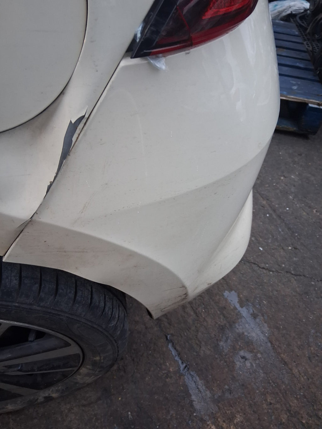 2018 NISSAN MICRA K14 COMPLETE REAR BUMPER IVORY D16