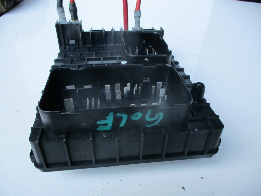 VW VOLKSWAGEN GOLF MK5 2005 UNDER BONNET FUSE RELAY BOX UNIT ONLY 1K0937124K