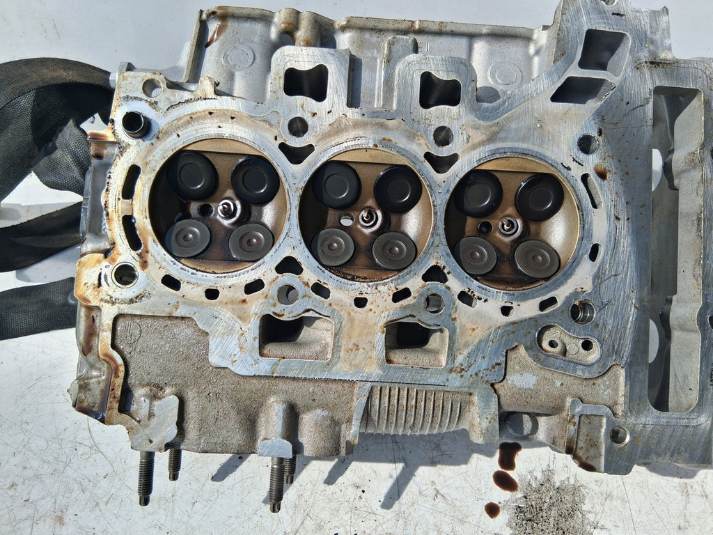 2021 CITROEN C4 MK3 1.2 PETROL ENGINE CYLINDER HEAD WITH VALVES 9810874110