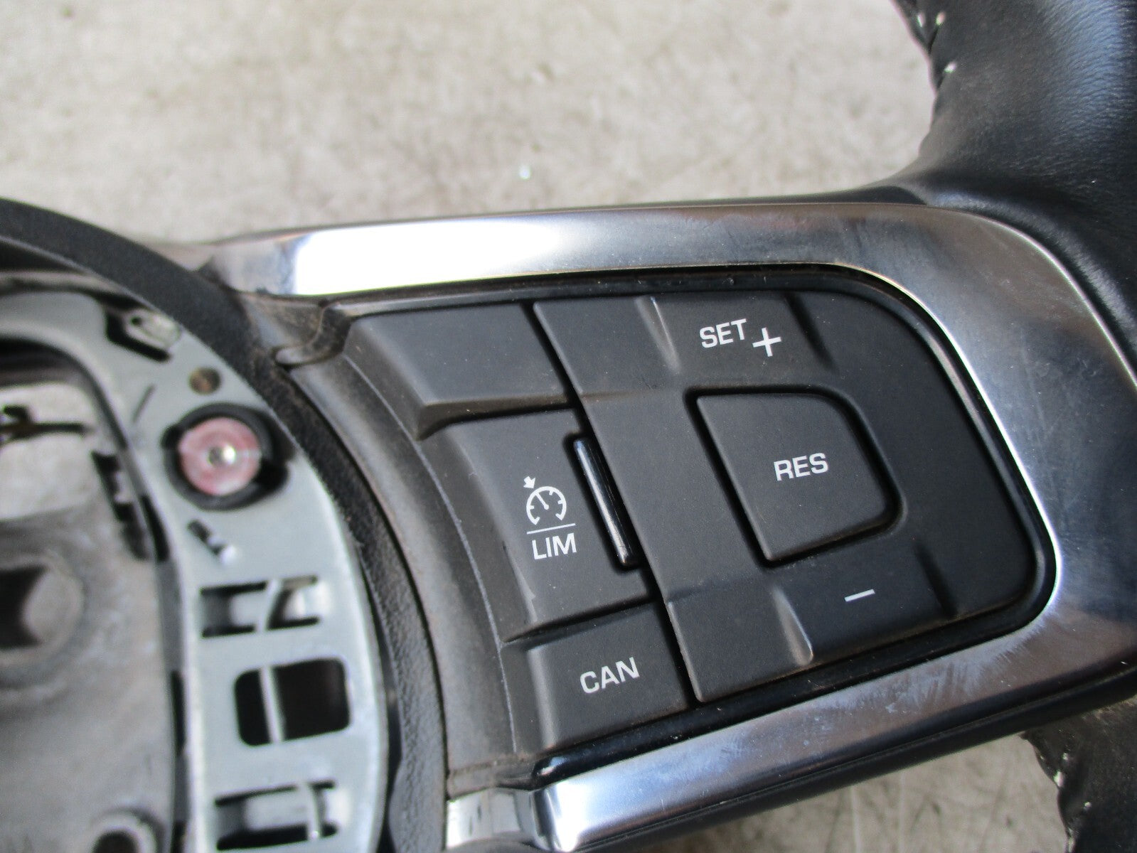 JAGUAR XE 2017 LEATHER STEERING WHEEL & CONTROLS GX7M3F563CC