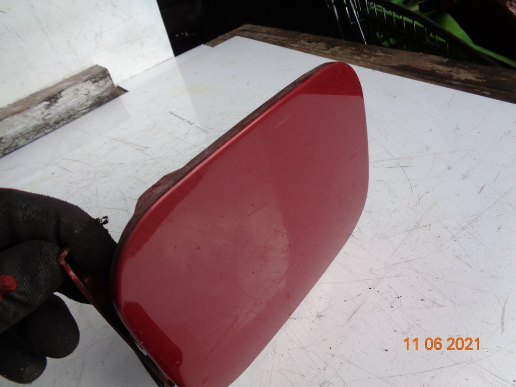 NISSAN QASHQAI J11 MK2 2018 FUEL PETROL DIESEL FILLER DOOR FLAP CAP COVER RED