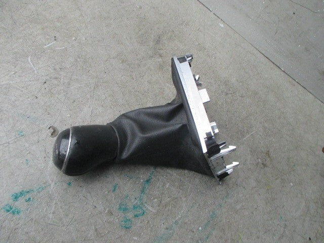 2012 VW GOLF MK7 5 SPEED GEAR KNOB