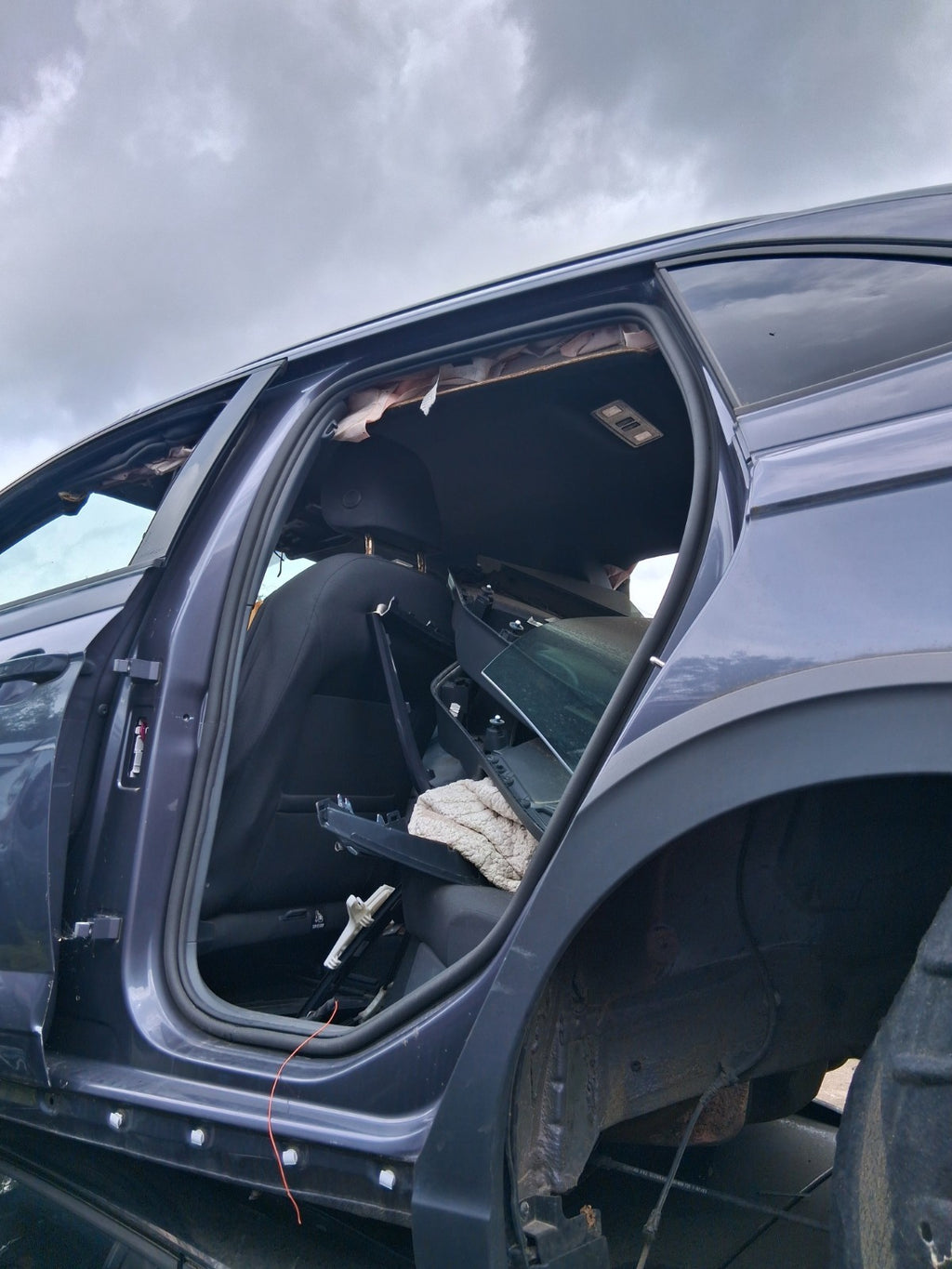2023 VOLKSWAGEN TAIGO R LINE NSR PASSENGER SIDE REAR LEFT QUARTER PANEL CUT