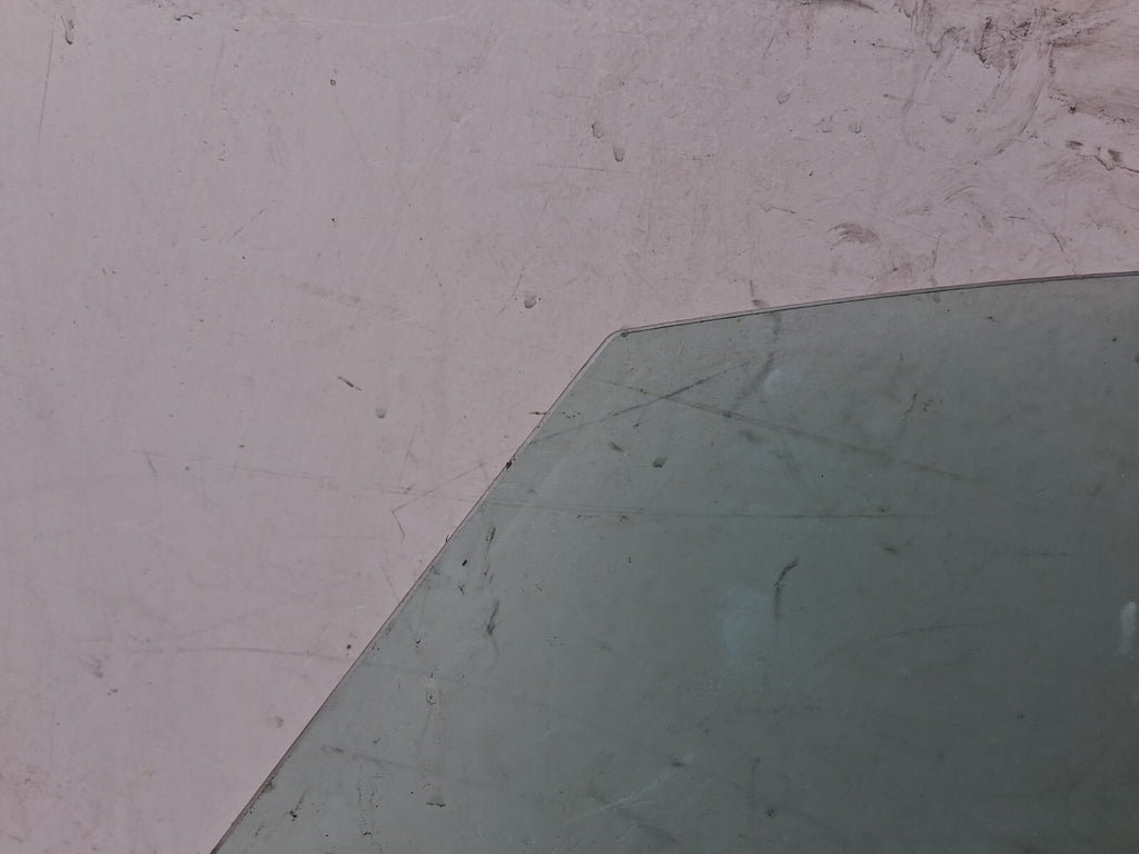 2007 FORD FOCUS MK2 OSR DRIVER SIDE BACK WINDOW GLASS REAR RIGHT SIDE 43R000015