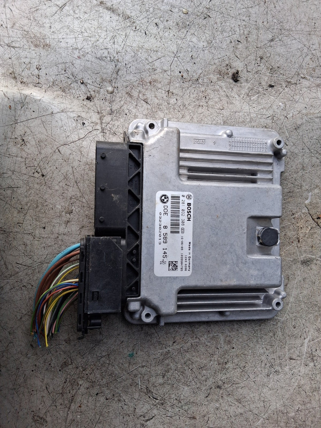 2016 BMW 1 SERIES F20 LCI ECU ENGINE CONTROL UNIT ECU 858914501