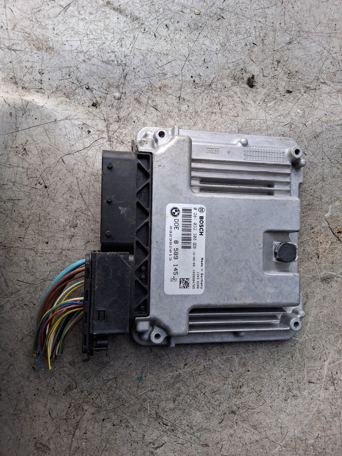2016 BMW 1 SERIES F20 LCI ECU ENGINE CONTROL UNIT ECU 858914501