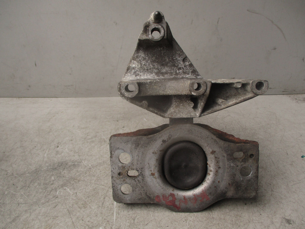 2010 RENAULT KANGOO MK2 1.5 DIESEL OS DRIVER SIDE RIGHT ENGINE MOUNT 8200437464