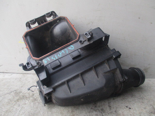 2018 MERCEDES A CLASS 1.6 PETROL AIR FILTER BOX A27900900601