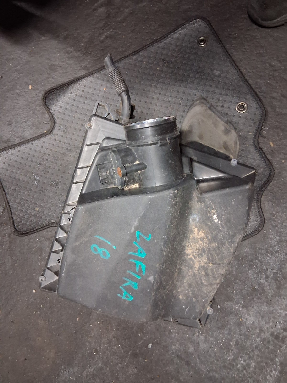 2018 VAUXHALL ZAFIRA C AIR FILTER BOX HOUSING BOX
