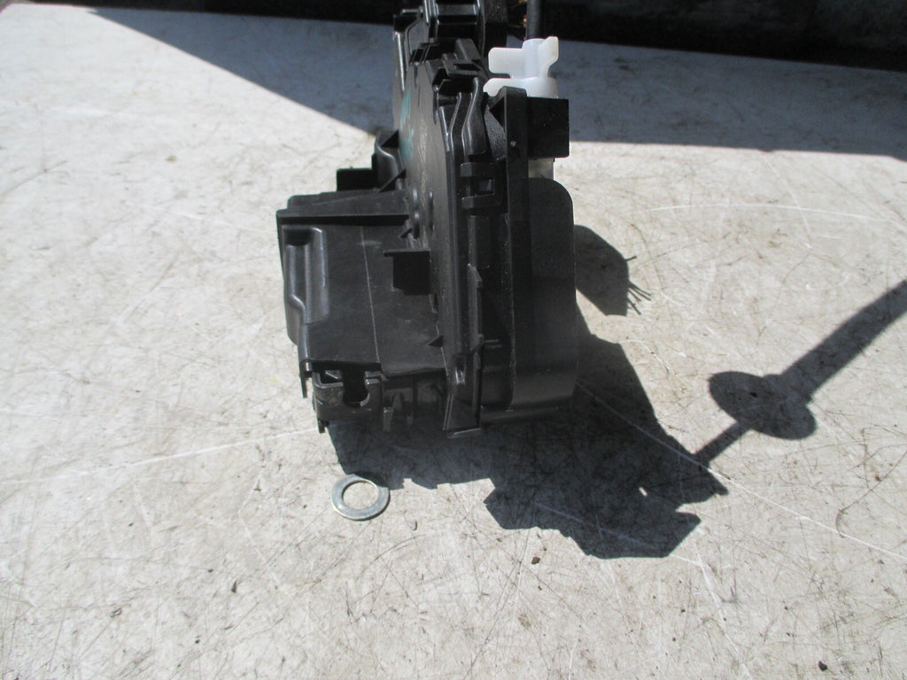 SKODA FABIA MK3 2021 OSF DRIVER SIDE FRONT RIGHT SIDE DOOR LOCK 5TB837016B