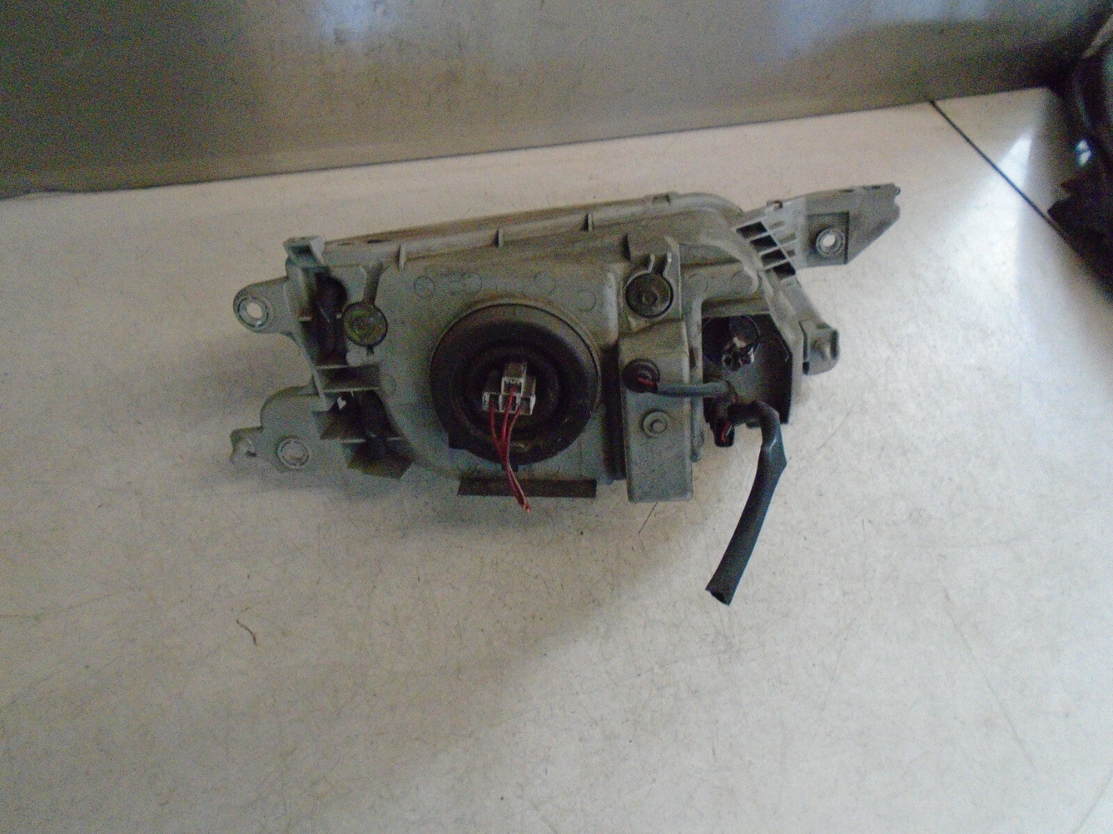 MAZDA PREMACY 2003 MK1 NS FRONT PASSENGER SIDE HEADLIGHT HEADLAMP
