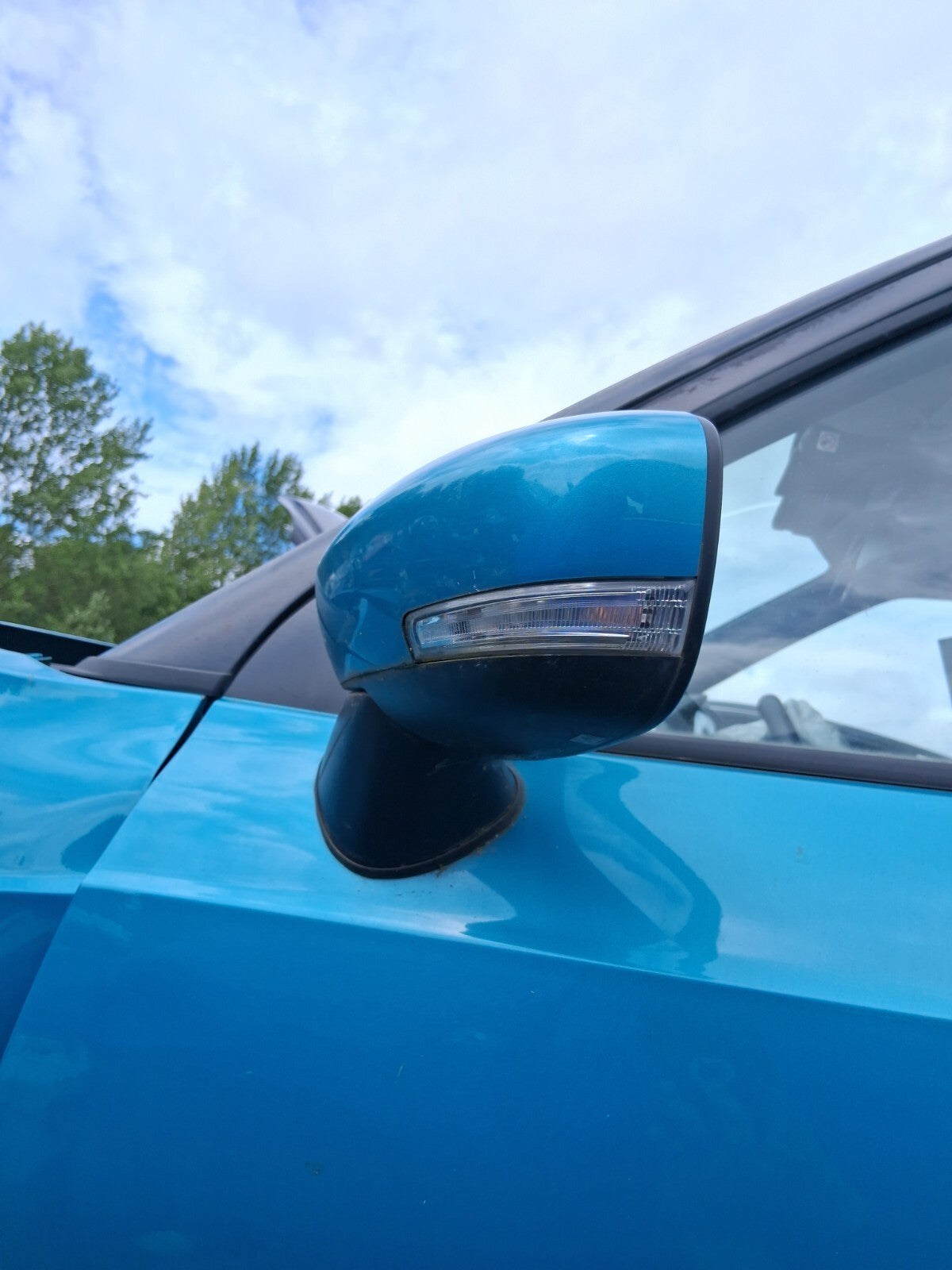 2022 SUZUKI IGNIS SZ5 NSF PASSENGER SIDE FRONT ELECTRIC WING MIRROR NEON BLUE