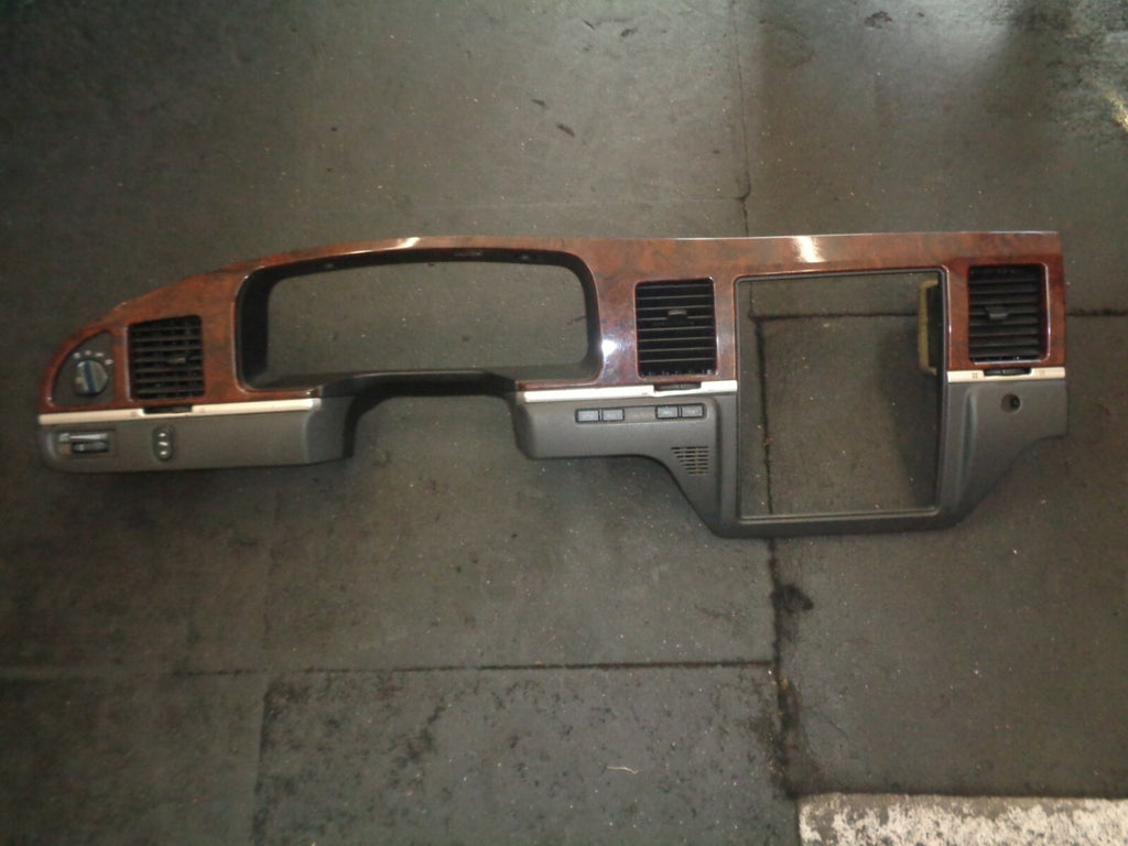 LINCOLN TOWN CAR LIMOUSINE FRONT DASH TRIM PANEL  6W1351011D70