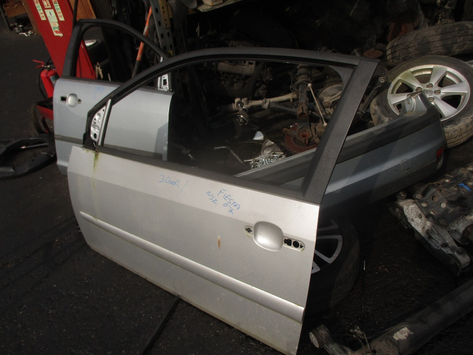 2007 FORD FIESTA MK6 3 DOOR NSF PASSENGER FRONT LEFT DOOR BARE SILVER