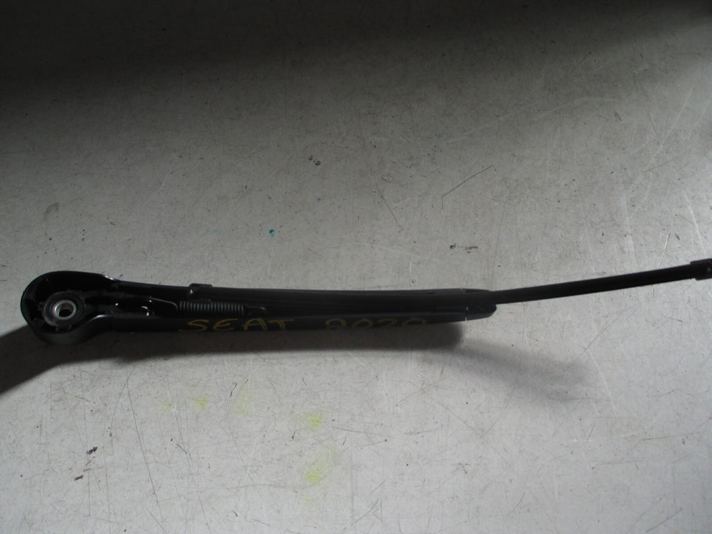 SEAT IBIZA MK4 2017 REAR WINDSCREEN WIPER ARM 2G0955707