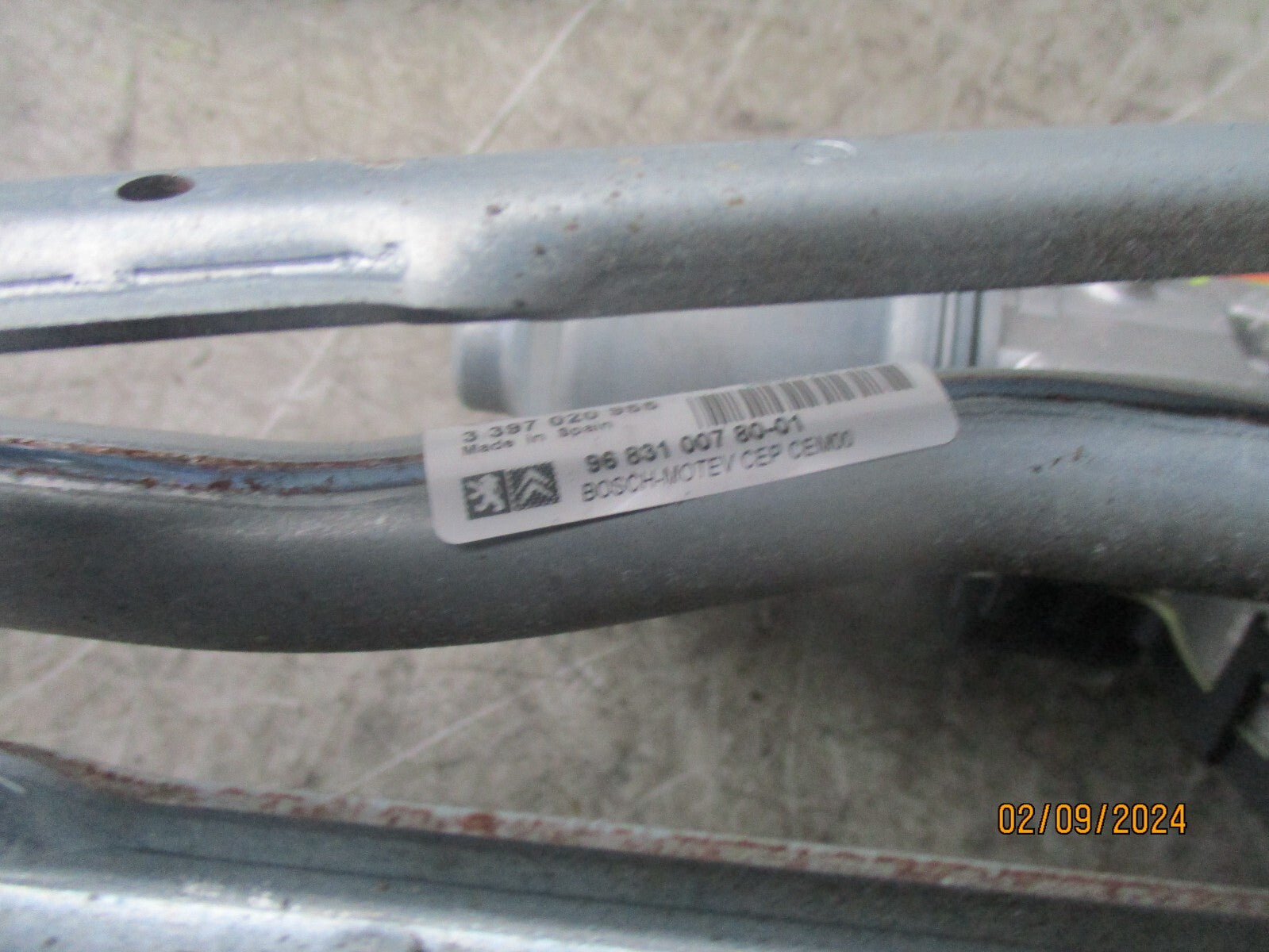 2014 CITROEN BERLINGO FRONT WIPER MOTOR 9683100780-01