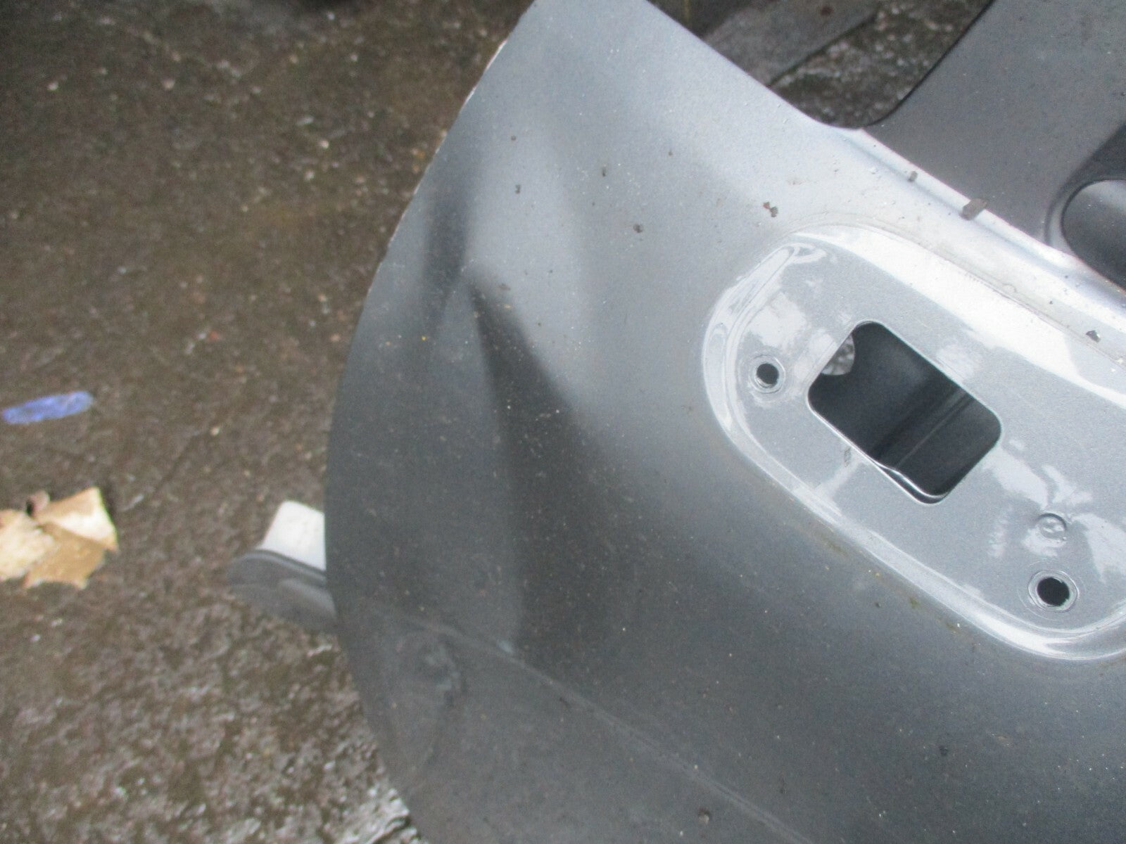 HONDA JAZZ MK4 2018 NSF PASSENGER SIDE FRONT DOOR NH880 GREY DAMAGED