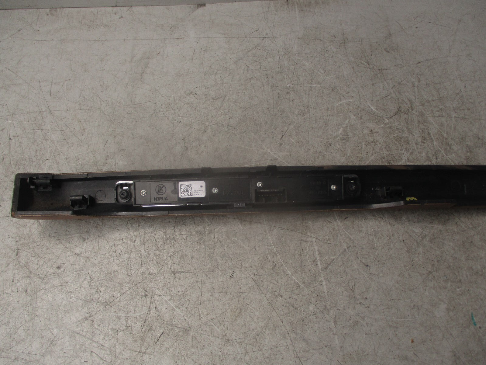 2011 JAGUAR XF X250 FRONT DASHBOARD MOULDING TRIM & BUTTONS 8X23045K16BB