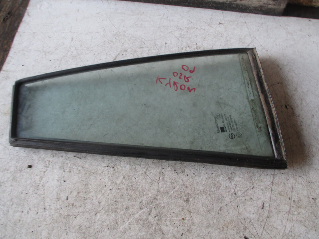 SSANGYONG KYRON 2009 5 DOOR OSR DRIVER SIDE REAR QUARTER GLASS