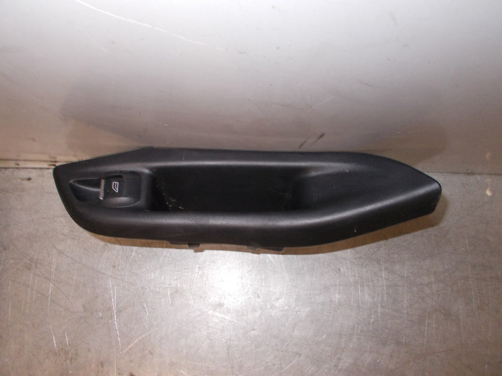 FORD FOCUS 2017 MK3 OSR DRIVER SIDE REAR ELECTRIC WINDOW SWITCH BM51A237W20